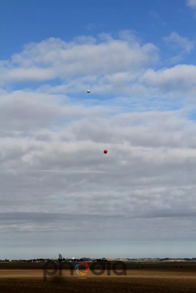 Eolienne Arville ballons hélium 80 et 140m
