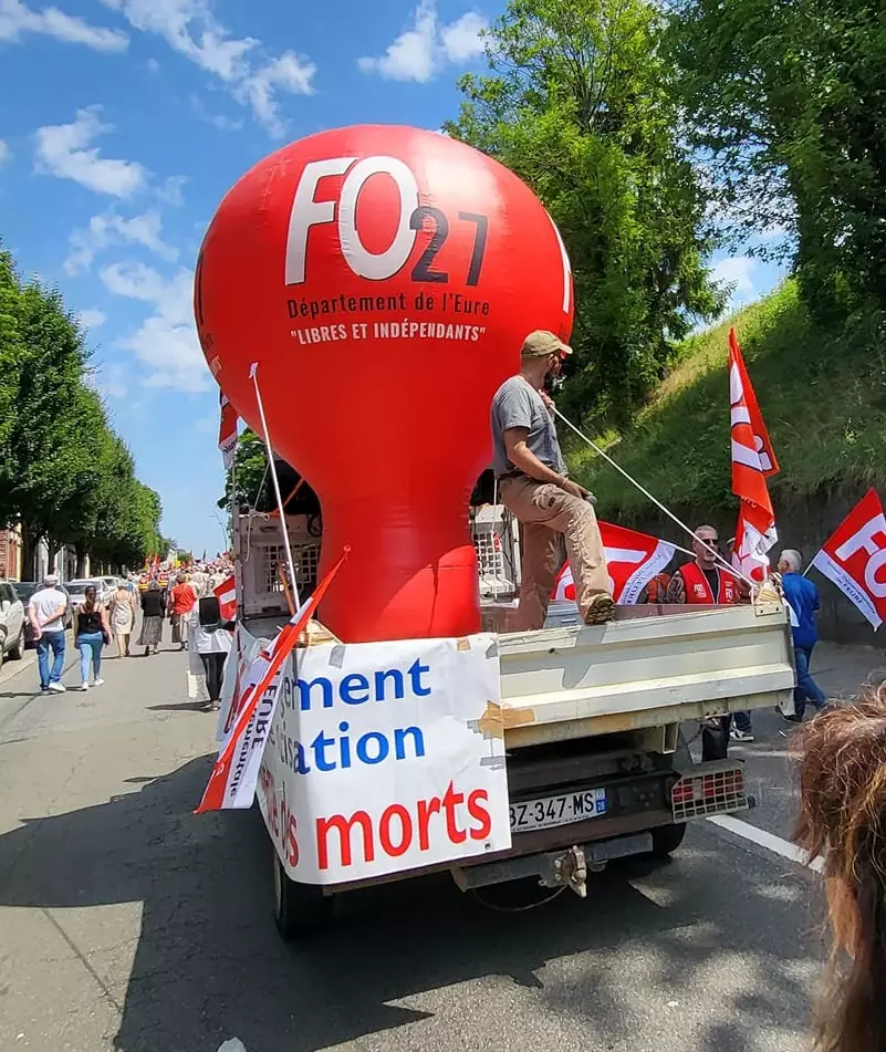 montgolfière gonflable FO21 manifestation